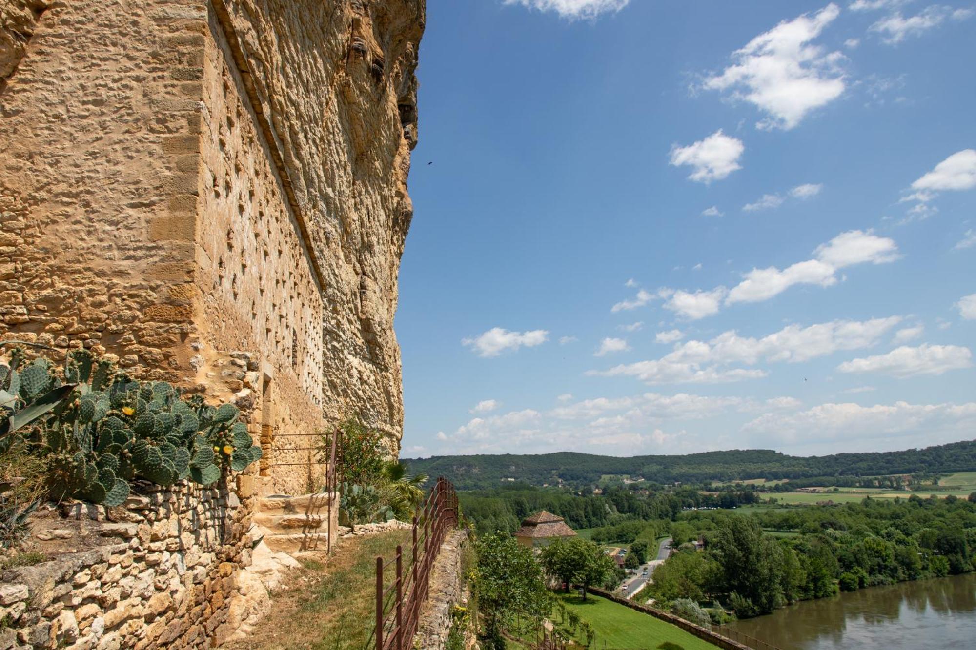 Le Refuge Du Pigeonnier Villa Beynac-et-Cazenac Exterior photo